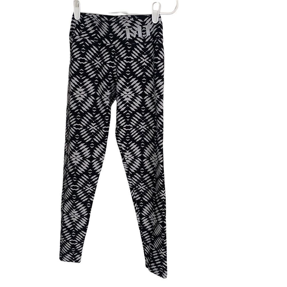 Tilt Black/White Graphic‎ Design Leggings Sz M/L